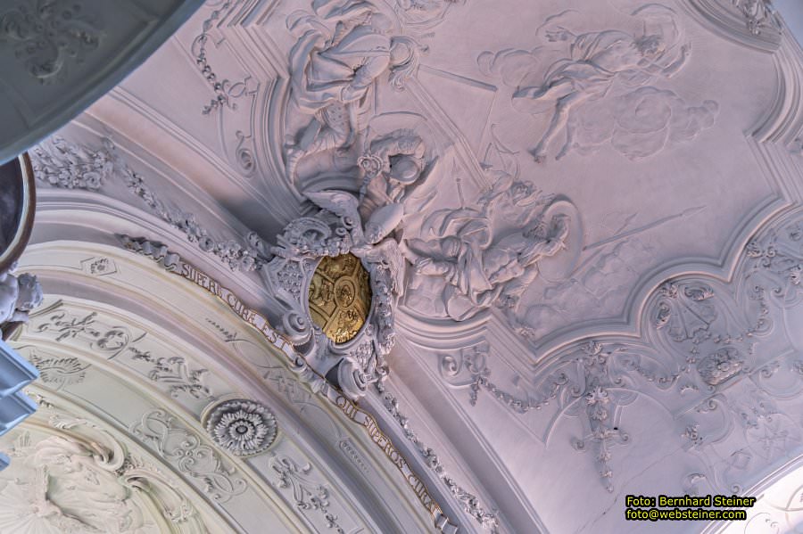 Stift D�rnstein an der Wachaubahn, Juni 2023