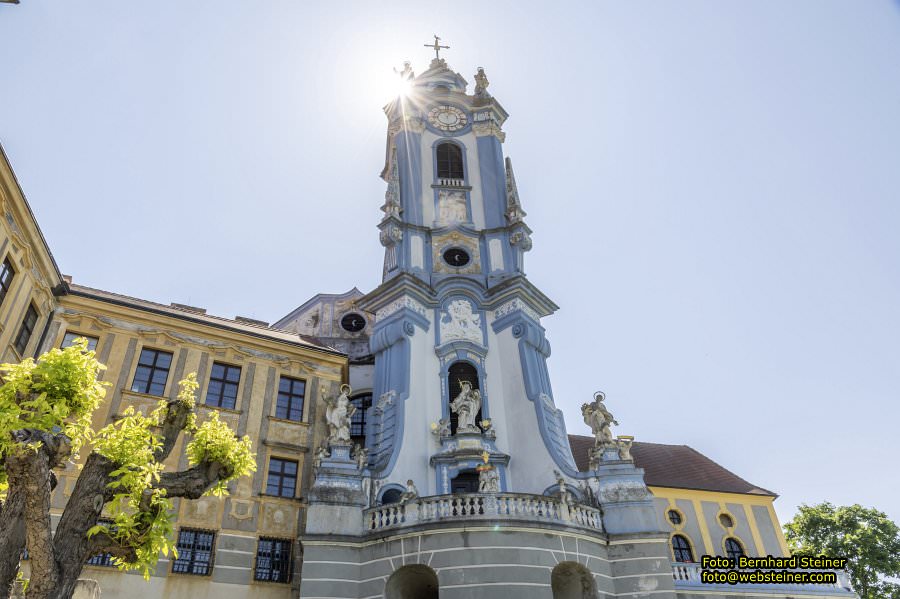 Stift D�rnstein an der Wachaubahn, Juni 2023