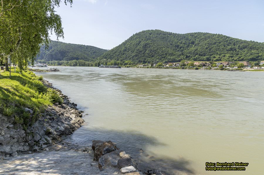 Stift D�rnstein an der Wachaubahn, Juni 2023