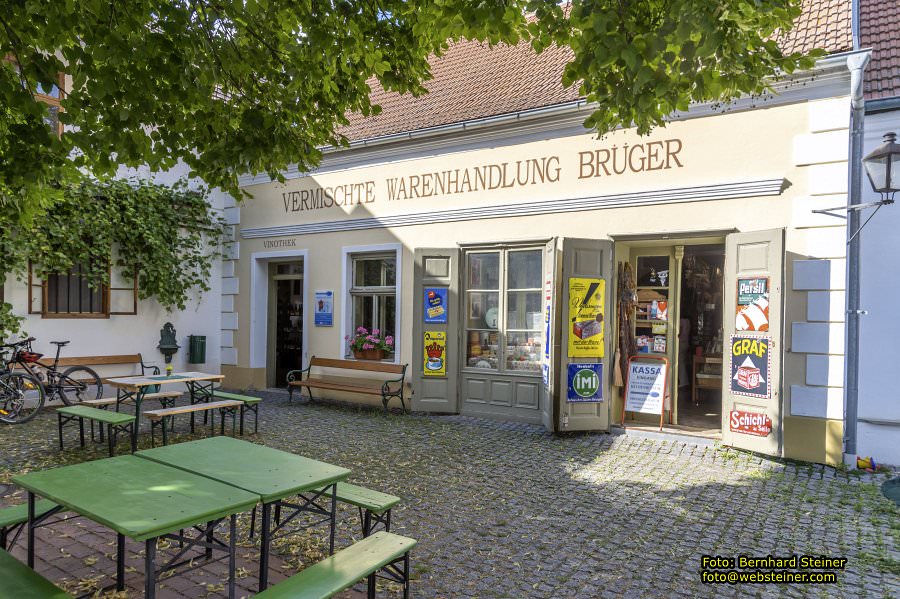 Erstes �sterreichisches K�chenmuseum, Herrnbaumgarten, Juli 2023