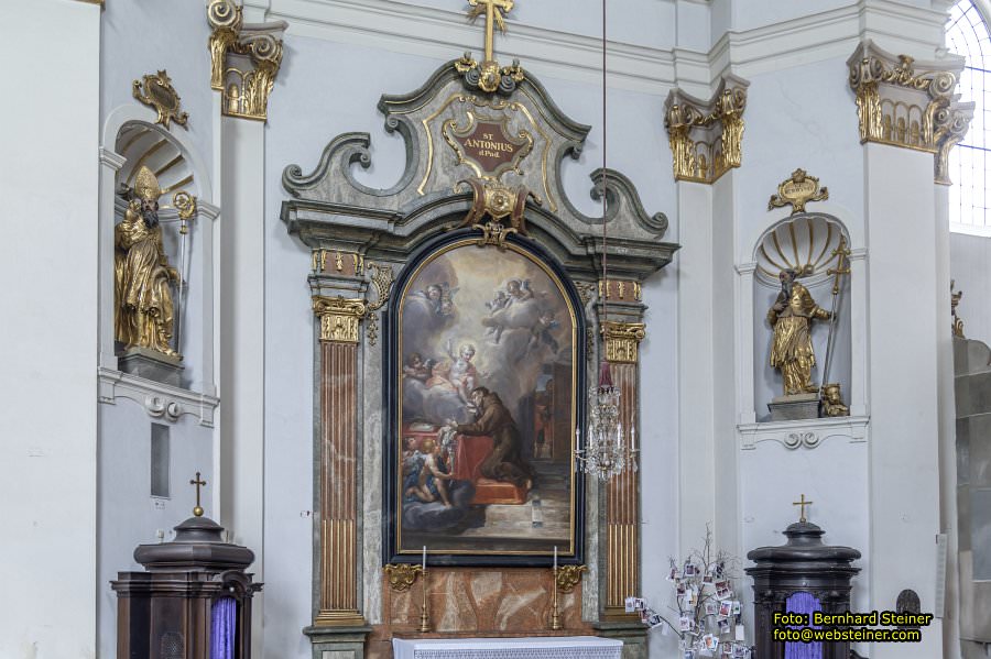 Wallfahrtskirche Maria Lanzendorf mit Kalvarienberg, April 2026