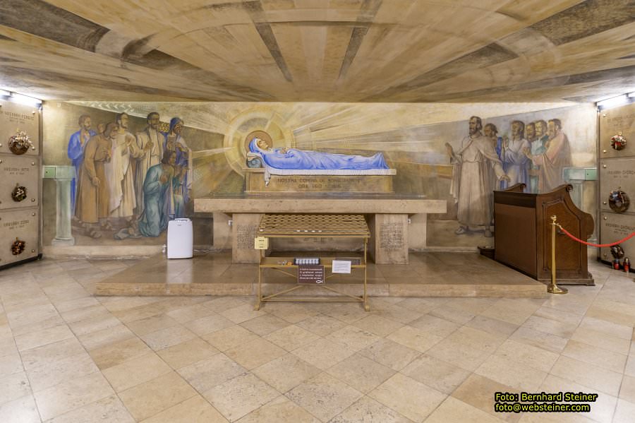 Moschee Gazi Khassim in Pécs, April 2026