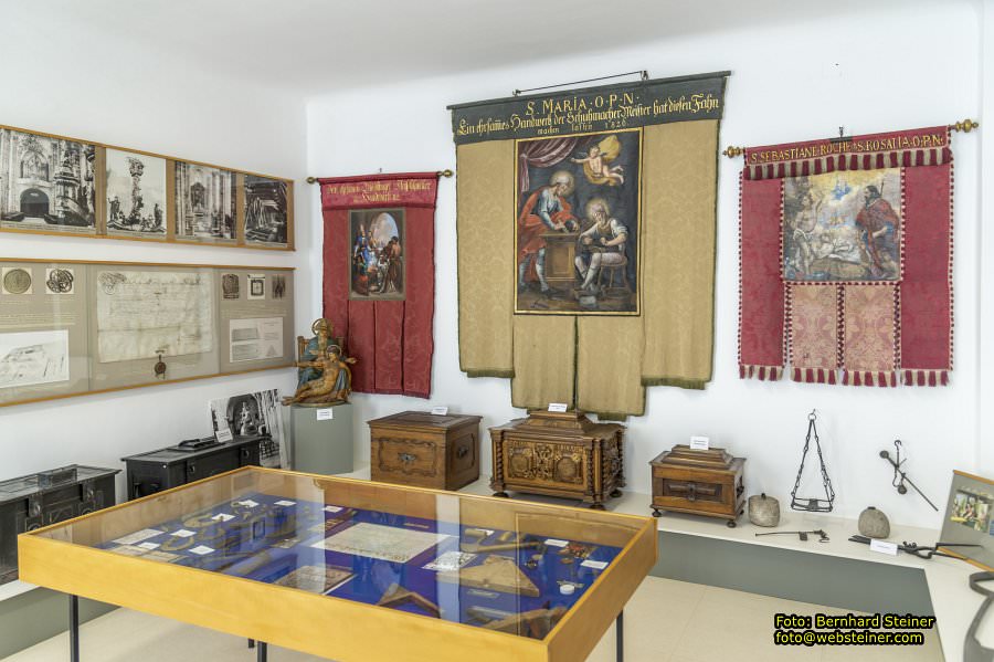 Thonetschlssl- Museum Mdling, April 2023