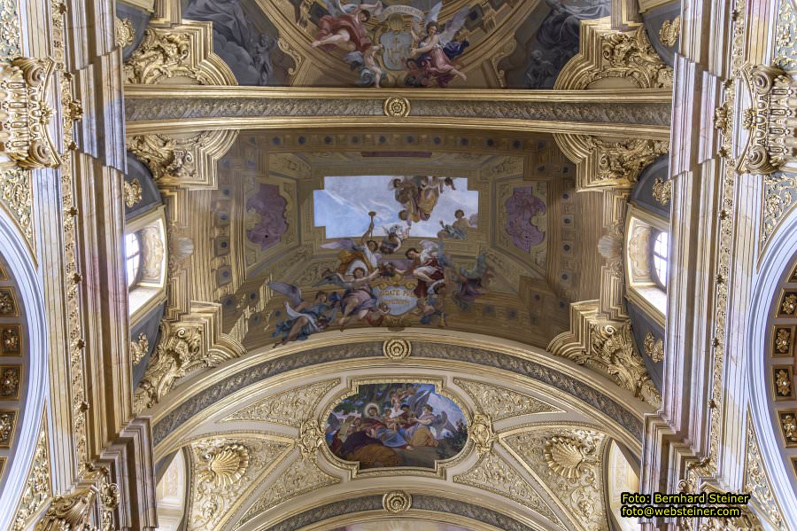 Jesuitenkirche / Universit�tskirche in Wien, April 2026