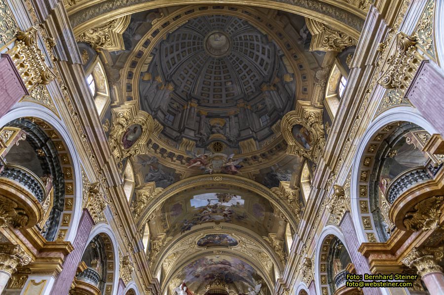 Jesuitenkirche / Universit�tskirche in Wien, April 2026